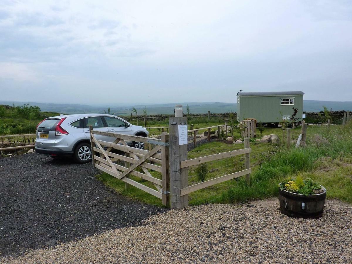 The Buteland Stop Rosie Off Grid Shepherds Hut Bellingham Exterior foto